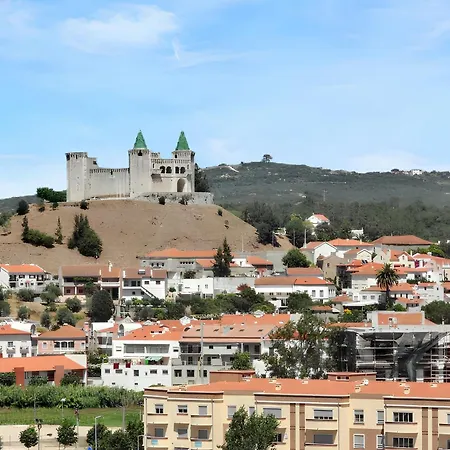 Cosy In With Shared Pool - 45 Sqm Apartment